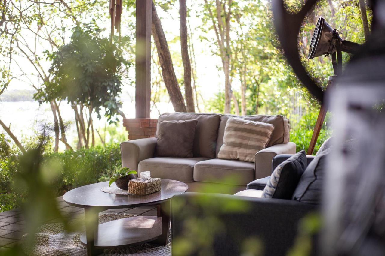 Menjangan Ecolodge - Chse Certified Banyuwedang Exterior photo