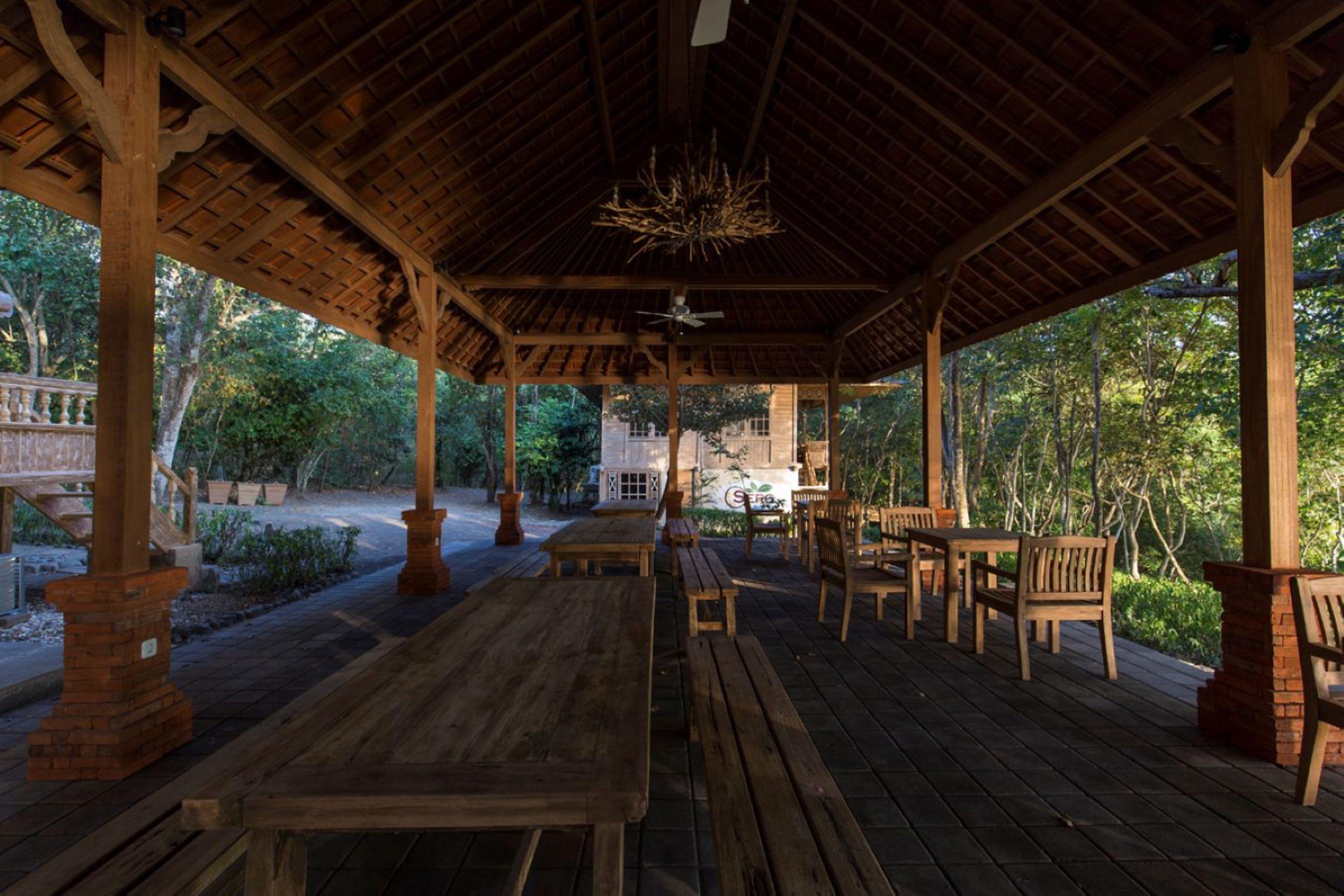 Menjangan Ecolodge - Chse Certified Banyuwedang Exterior photo